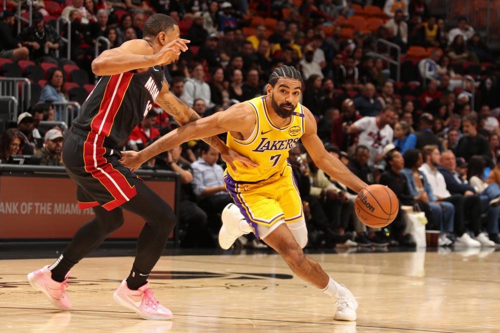 尤其在边路 尤其在边路