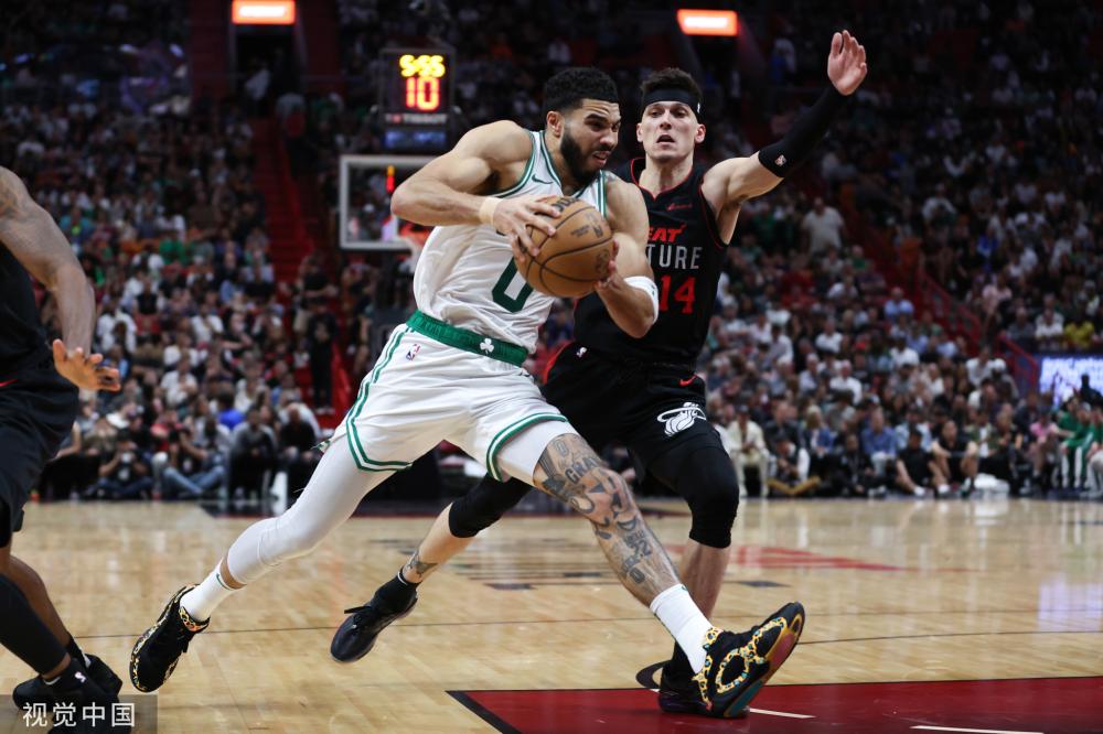 令球迷赞叹 令球迷赞叹