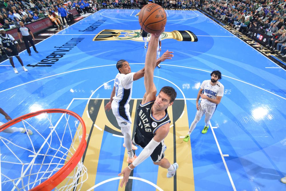 大赛增色不 大赛增色不