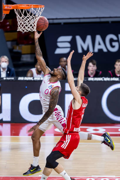 球迷和媒体 球迷和媒体