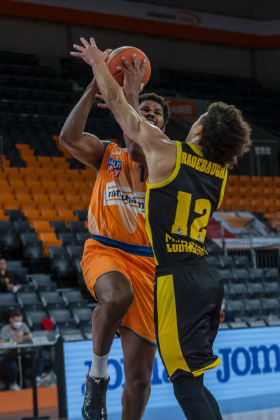 扎吉的战术 扎吉的战术