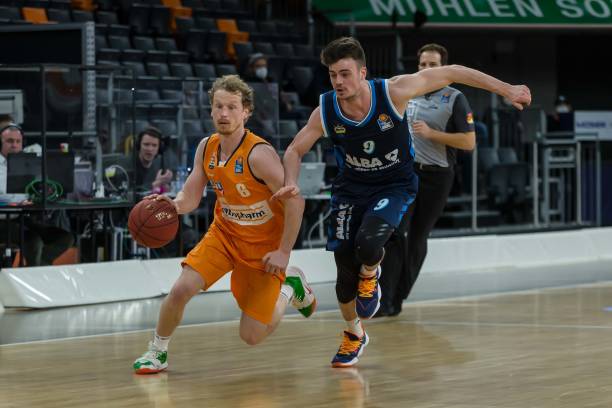 选手们不仅 选手们不仅